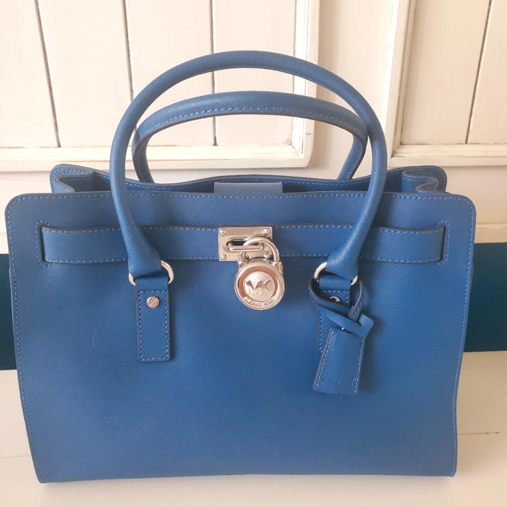 Michael Kors NWOT Large Steel Blue Hamilton Leather Handbag with Lock and Key